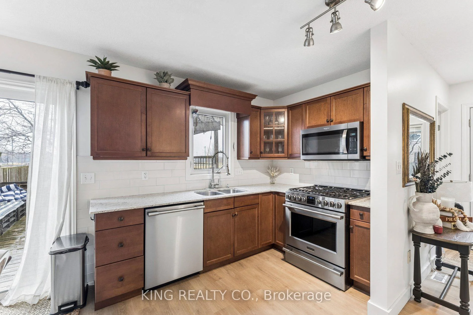 Photo 52 of 24 Coleman Court, St. Thomas — HOMEH