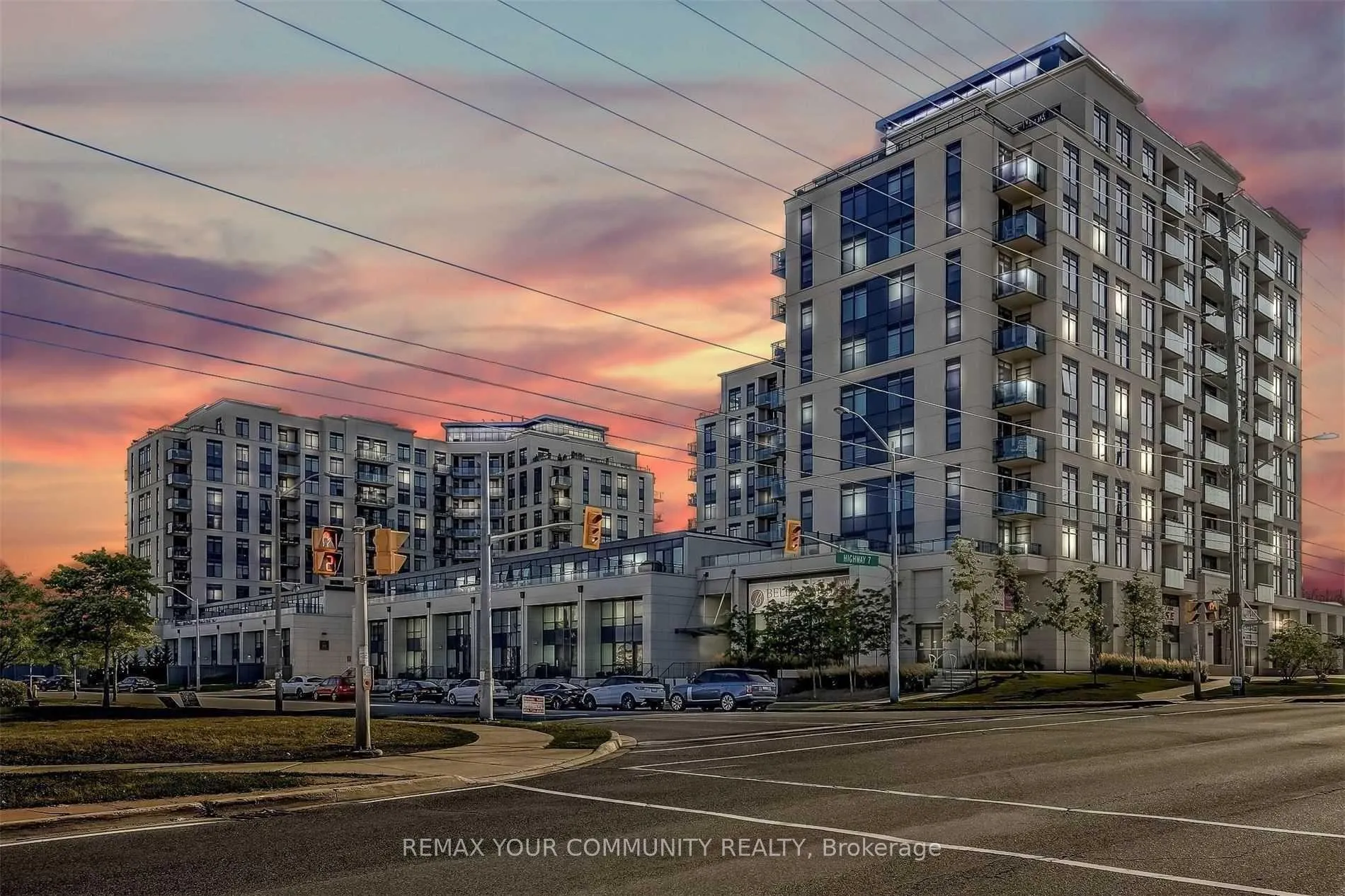 Photo 1 of Unit 318, 12 Woodstream Boulevard, Vaughan, Vaughan Grove — HOMEH