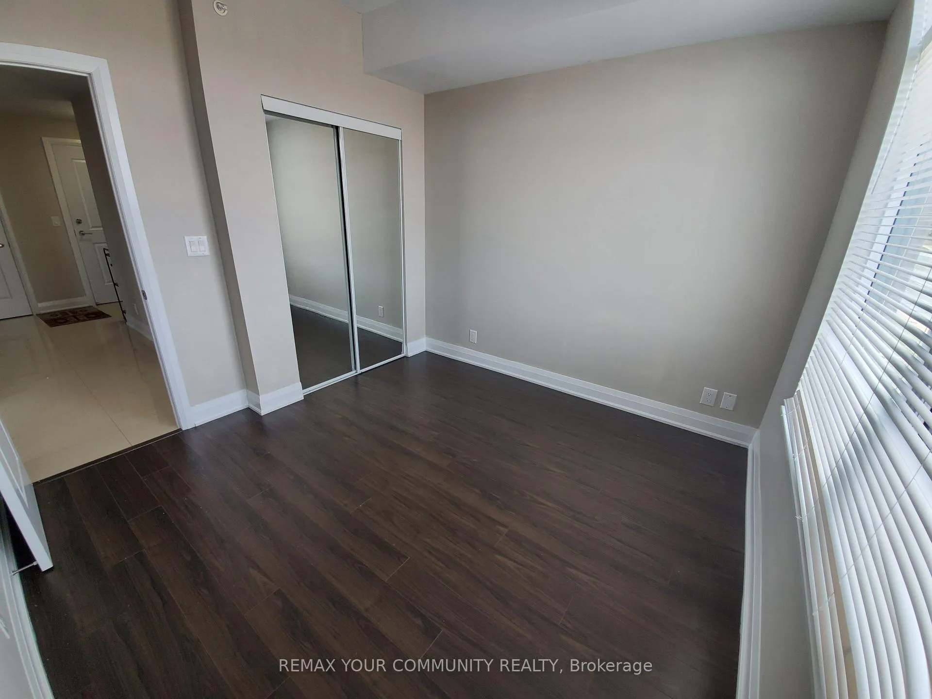 Photo 14 of Unit 318, 12 Woodstream Boulevard, Vaughan, Vaughan Grove — HOMEH