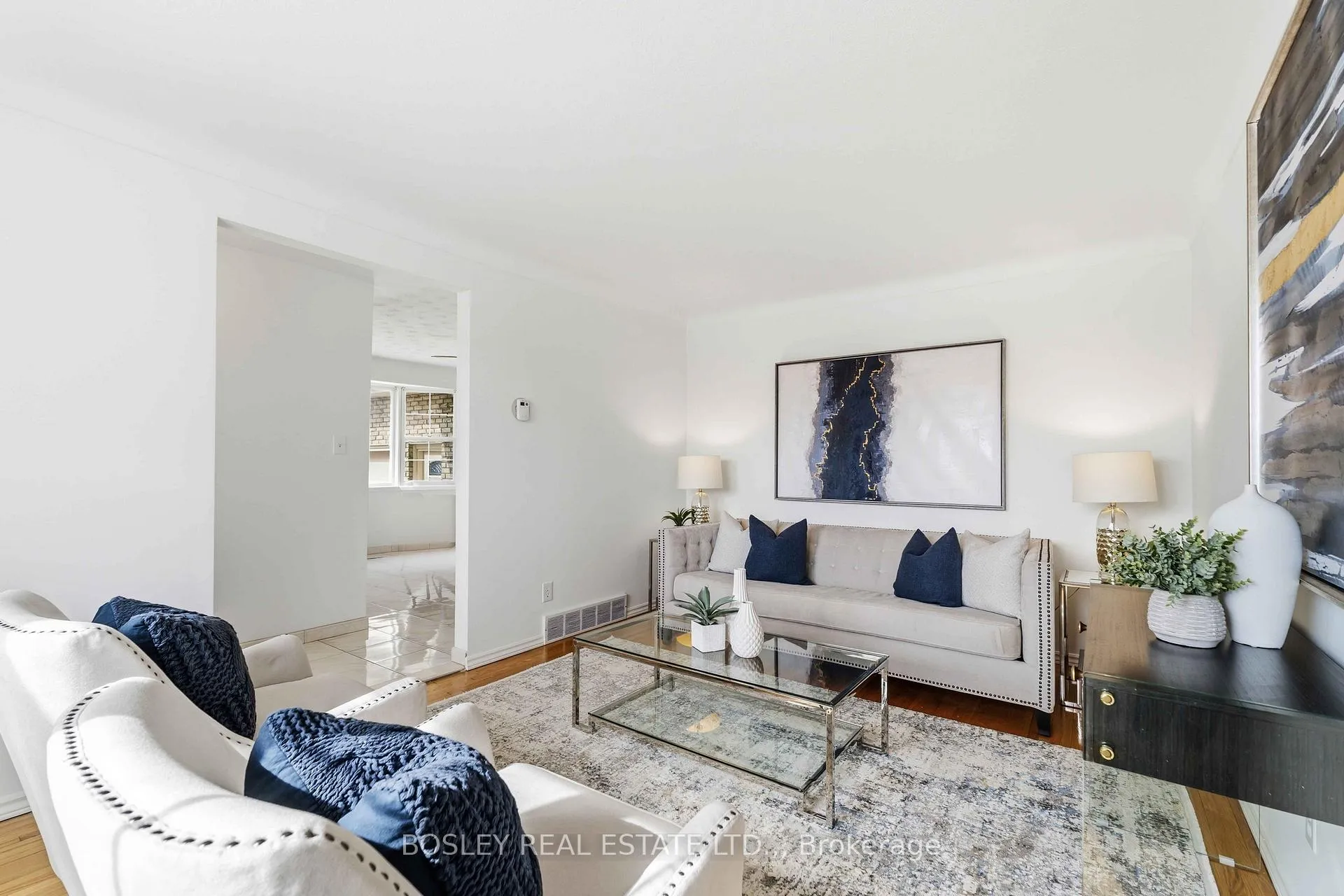 Photo 7 of 7199 Freeman Street, Niagara Falls, Morrison — HOMEH