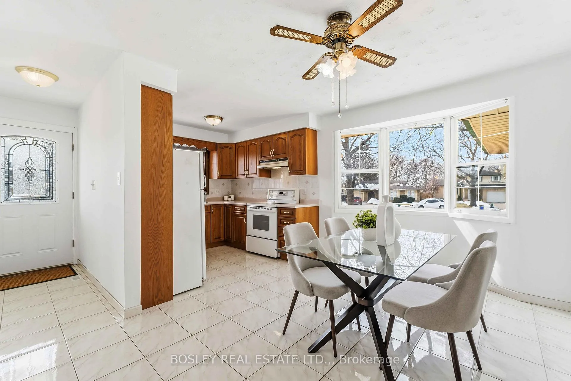 Photo 11 of 7199 Freeman Street, Niagara Falls, Morrison — HOMEH