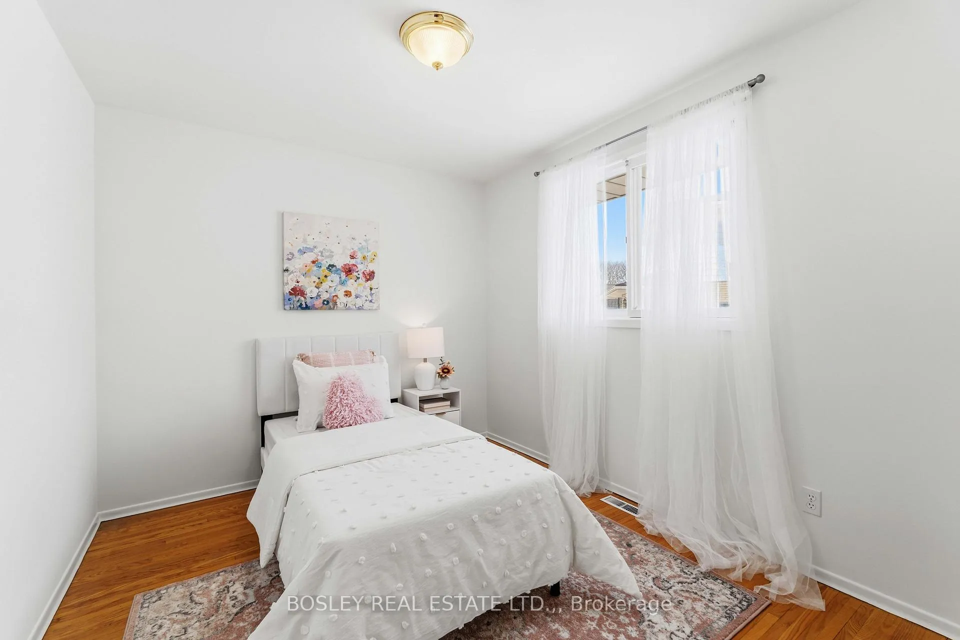 Photo 19 of 7199 Freeman Street, Niagara Falls, Morrison — HOMEH