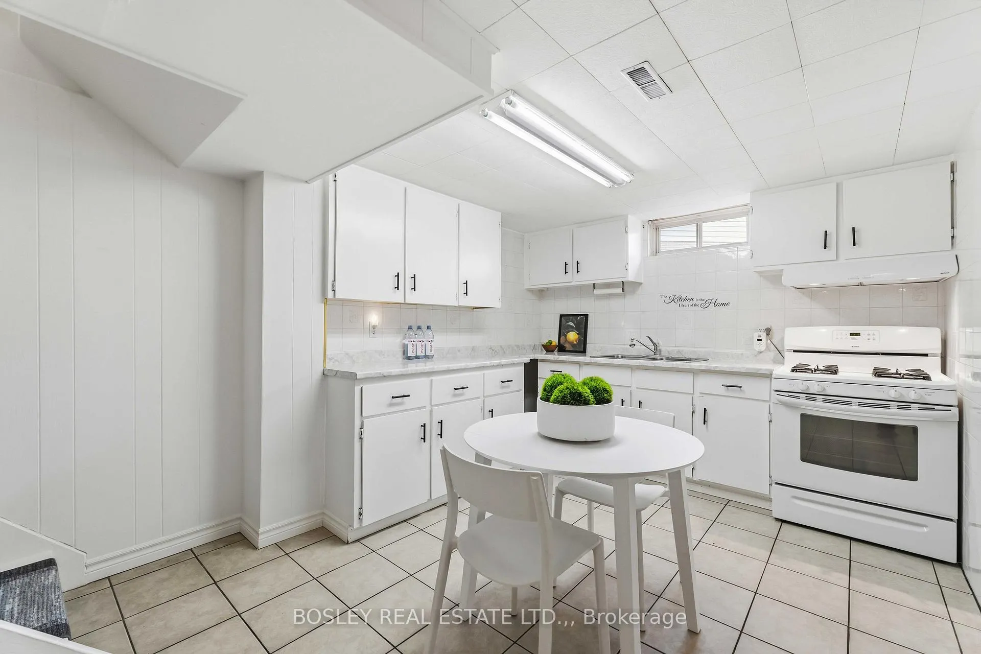 Photo 25 of 7199 Freeman Street, Niagara Falls, Morrison — HOMEH