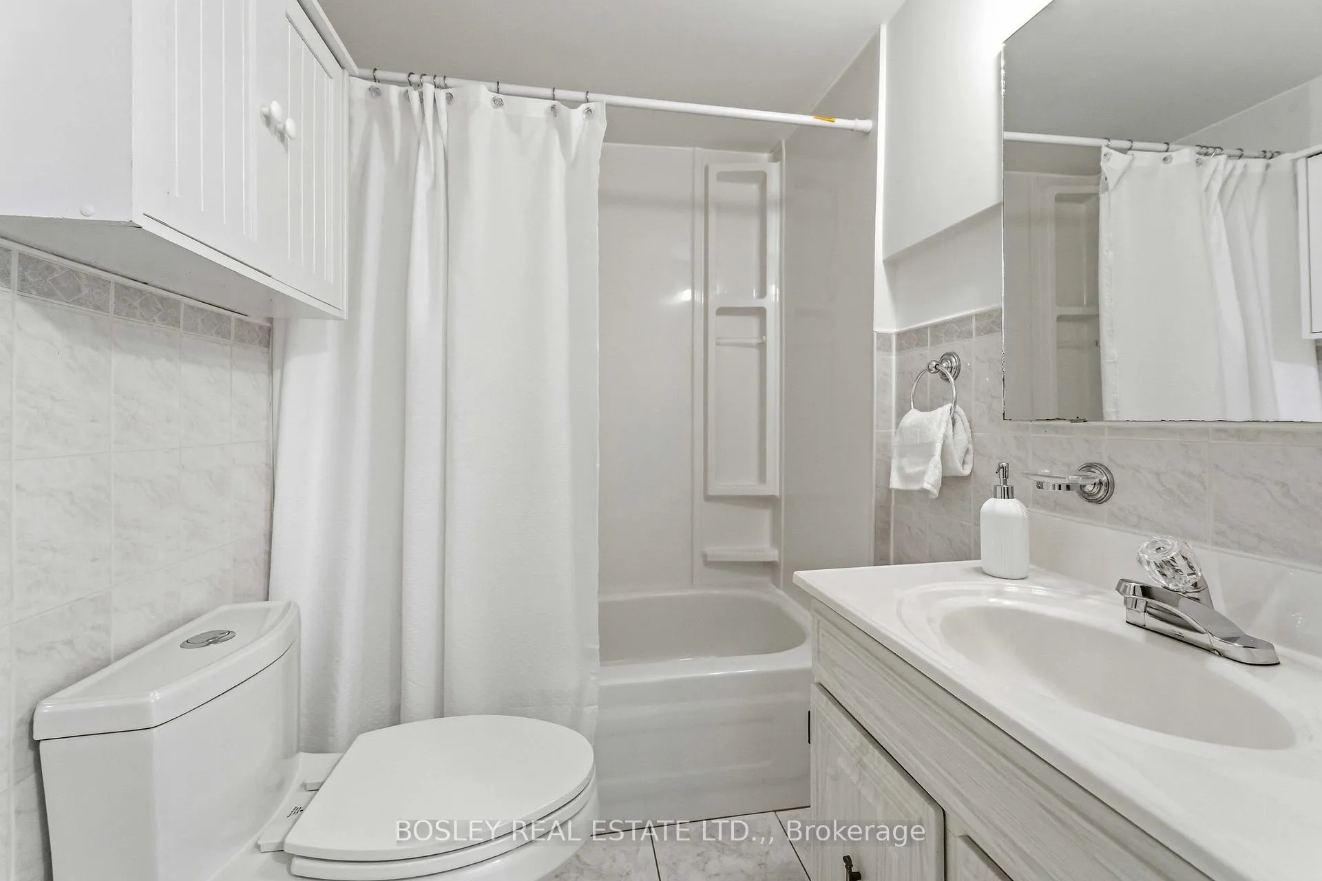 Photo 33 of 7199 Freeman Street, Niagara Falls, Morrison — HOMEH