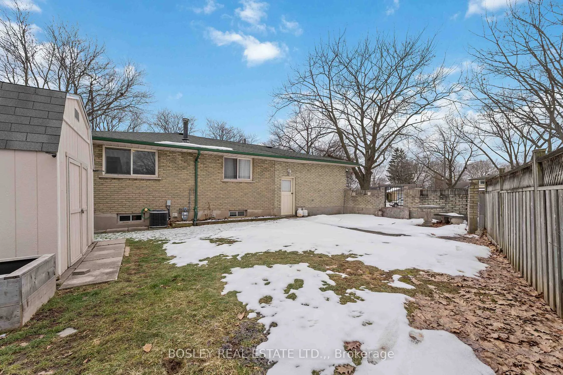 Photo 37 of 7199 Freeman Street, Niagara Falls, Morrison — HOMEH