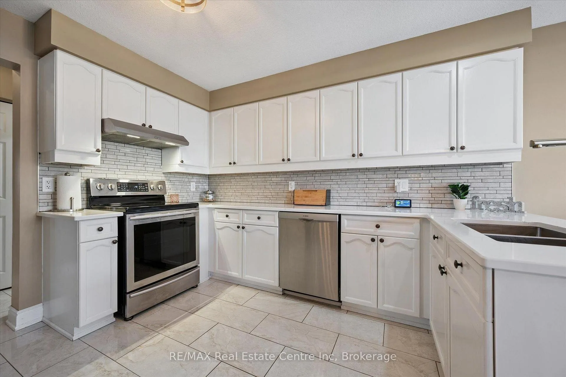 Photo 2 of 98 Cedarvale Avenue, Guelph, Grange Road — HOMEH