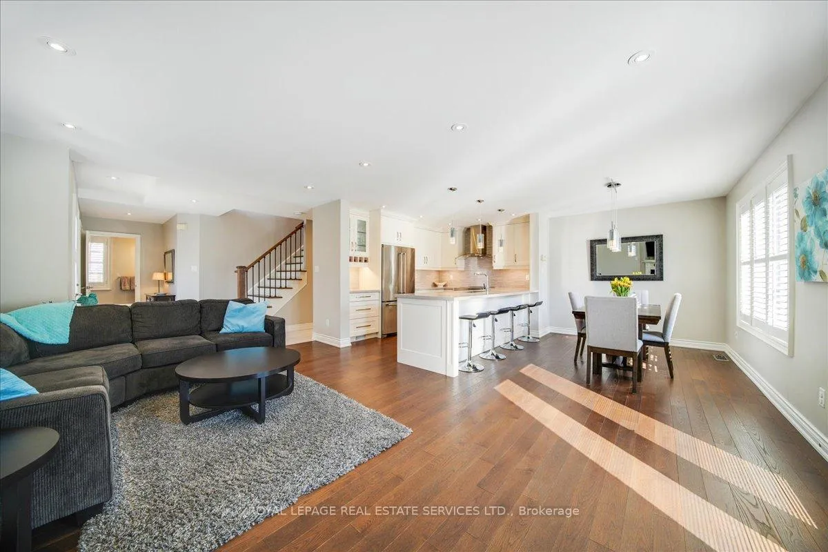 Photo 10 of 2157 Forest Gate Park, Oakville, West Oak Trails — HOMEH