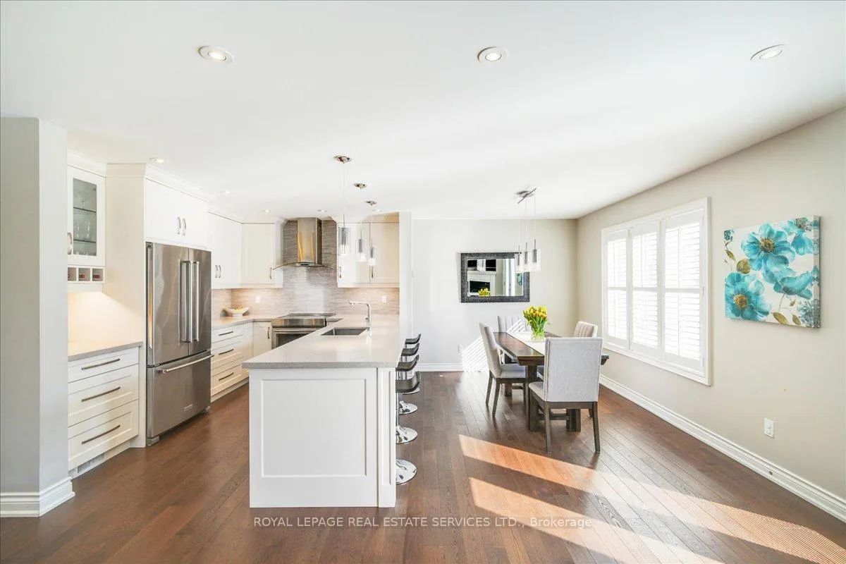 Photo 11 of 2157 Forest Gate Park, Oakville, West Oak Trails — HOMEH