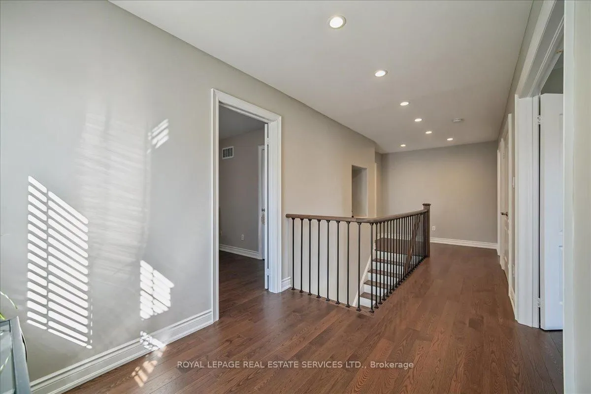 Photo 19 of 2157 Forest Gate Park, Oakville, West Oak Trails — HOMEH