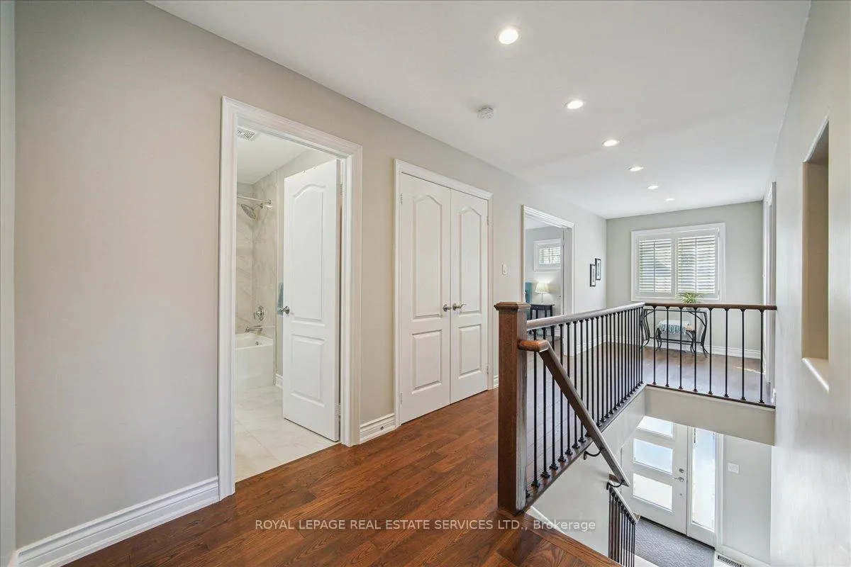Photo 25 of 2157 Forest Gate Park, Oakville, West Oak Trails — HOMEH