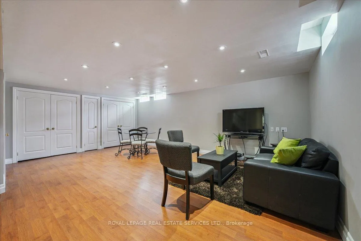 Photo 29 of 2157 Forest Gate Park, Oakville, West Oak Trails — HOMEH