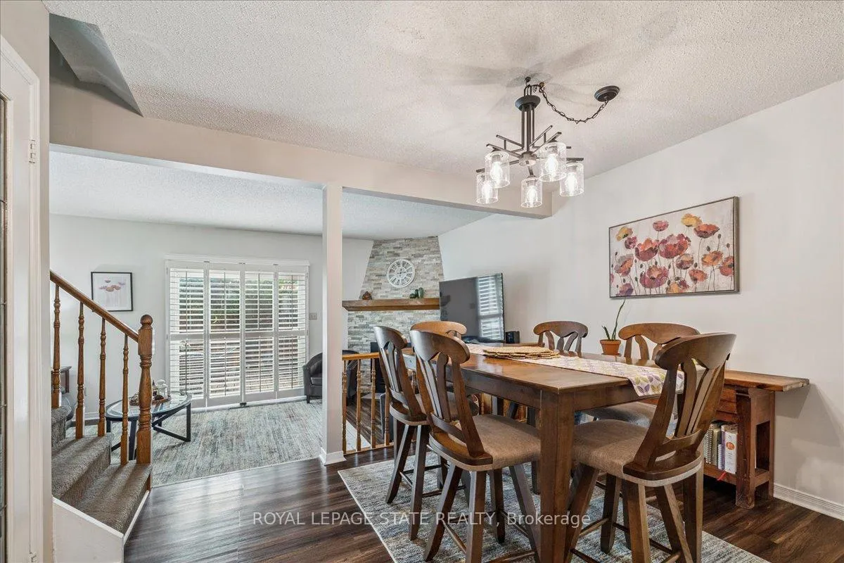 Photo 2 of Unit 5, 15 Ellington Avenue, Hamilton, Stoney Creek — HOMEH