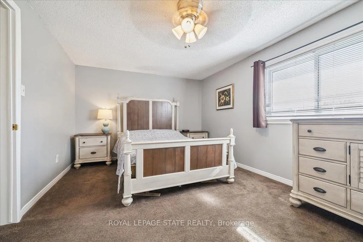 Photo 4 of Unit 5, 15 Ellington Avenue, Hamilton, Stoney Creek — HOMEH