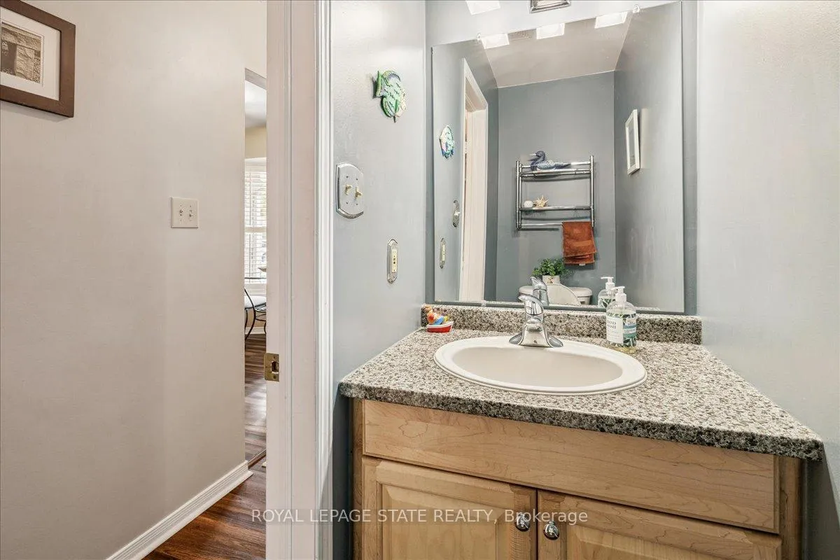 Photo 13 of Unit 5, 15 Ellington Avenue, Hamilton, Stoney Creek — HOMEH