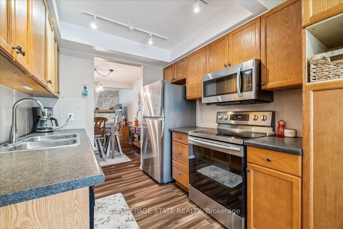 Photo 18 of Unit 5, 15 Ellington Avenue, Hamilton, Stoney Creek — HOMEH