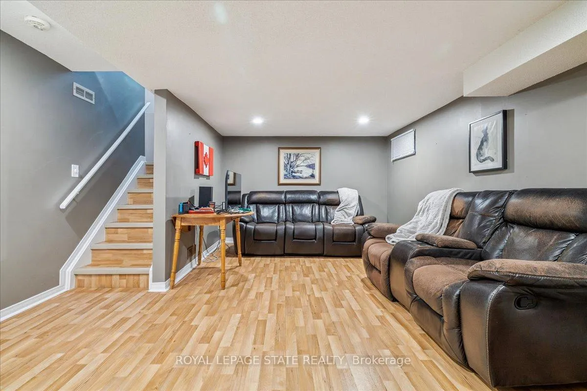 Photo 37 of Unit 5, 15 Ellington Avenue, Hamilton, Stoney Creek — HOMEH