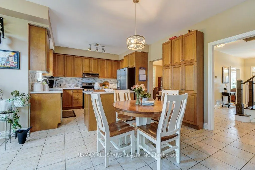 Photo 9 of 67 Rosena Lane, Uxbridge — HOMEH