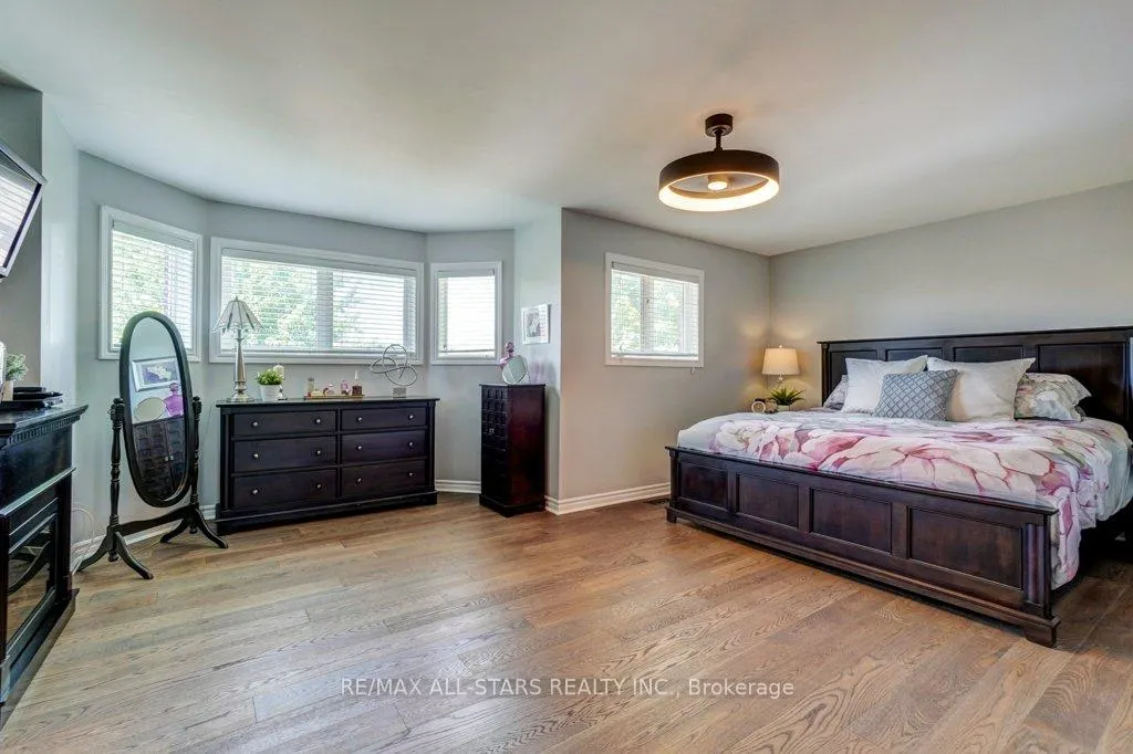 Photo 23 of 67 Rosena Lane, Uxbridge — HOMEH