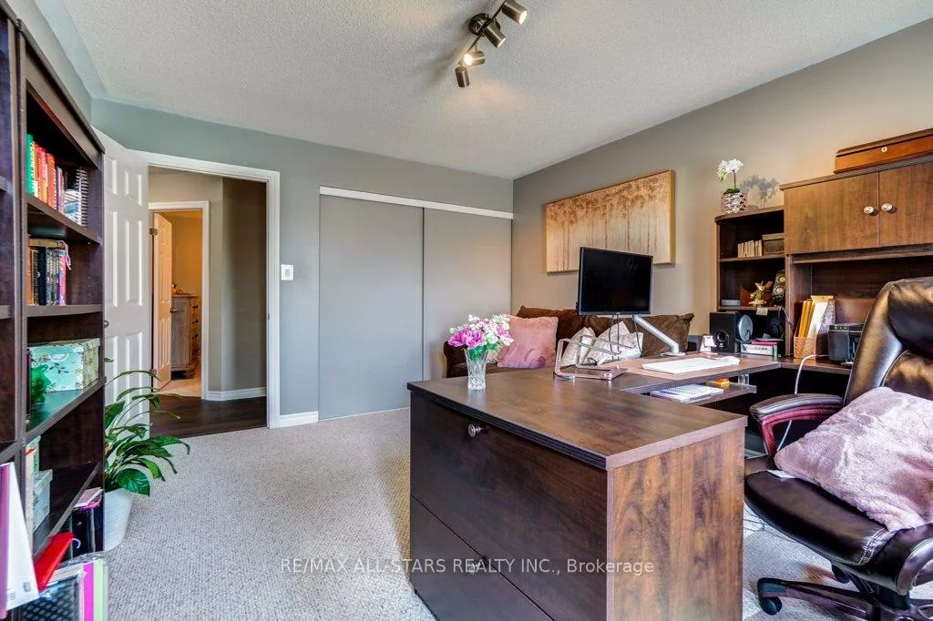 Photo 34 of 67 Rosena Lane, Uxbridge — HOMEH