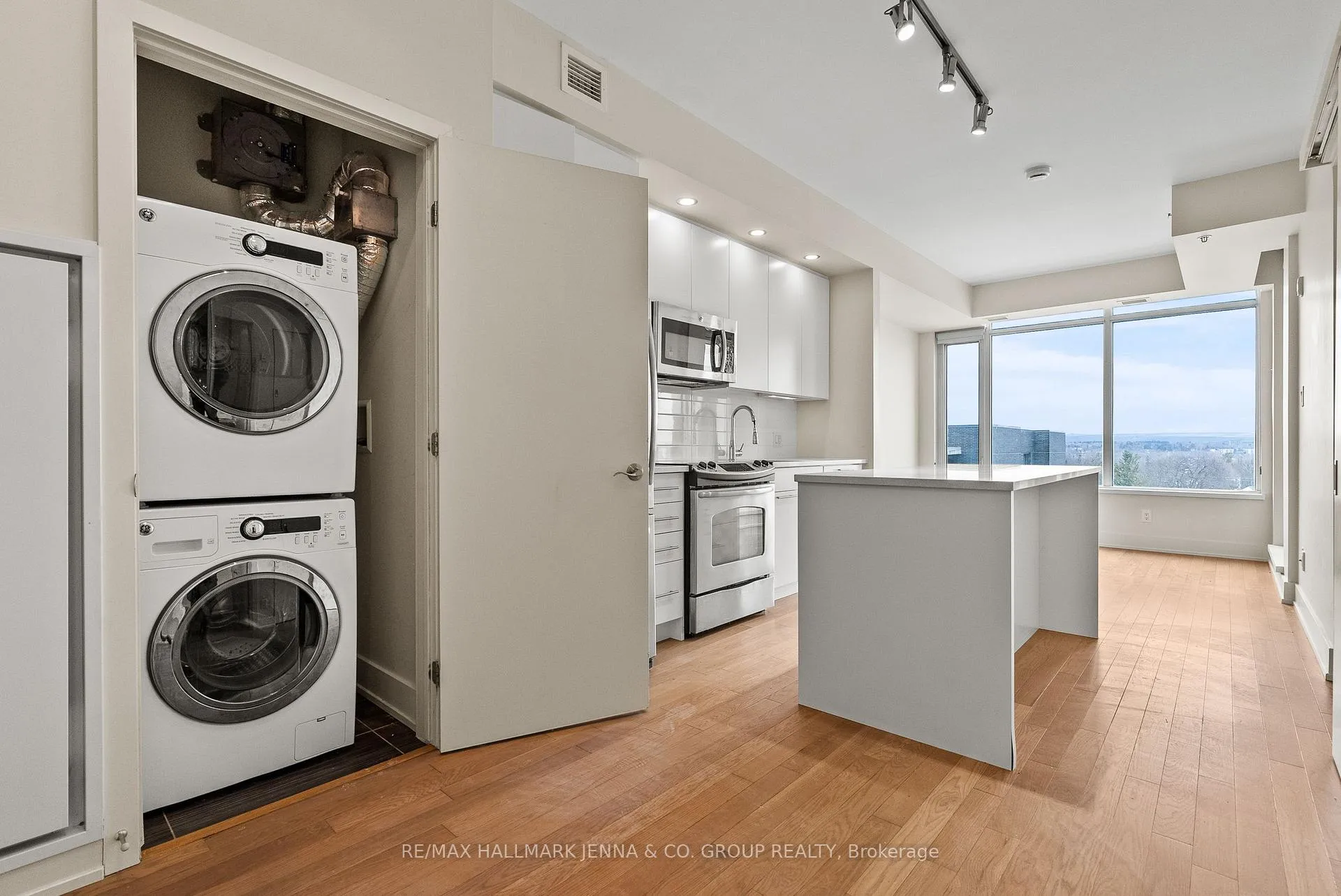 Photo 6 of Unit 611, 88 Richmond Road, Ottawa, Westboro/Hampton Park — HOMEH