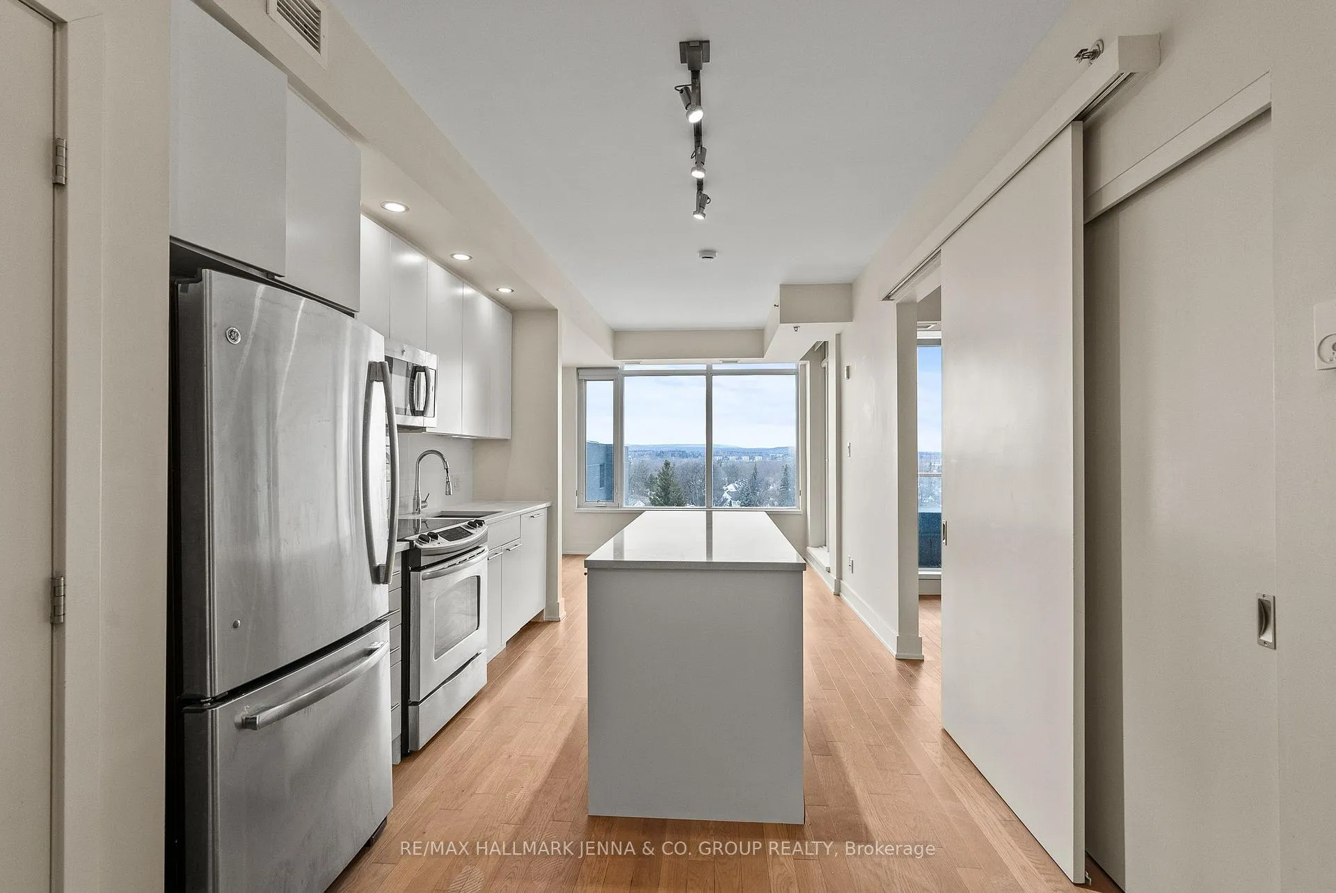 Photo 7 of Unit 611, 88 Richmond Road, Ottawa, Westboro/Hampton Park — HOMEH