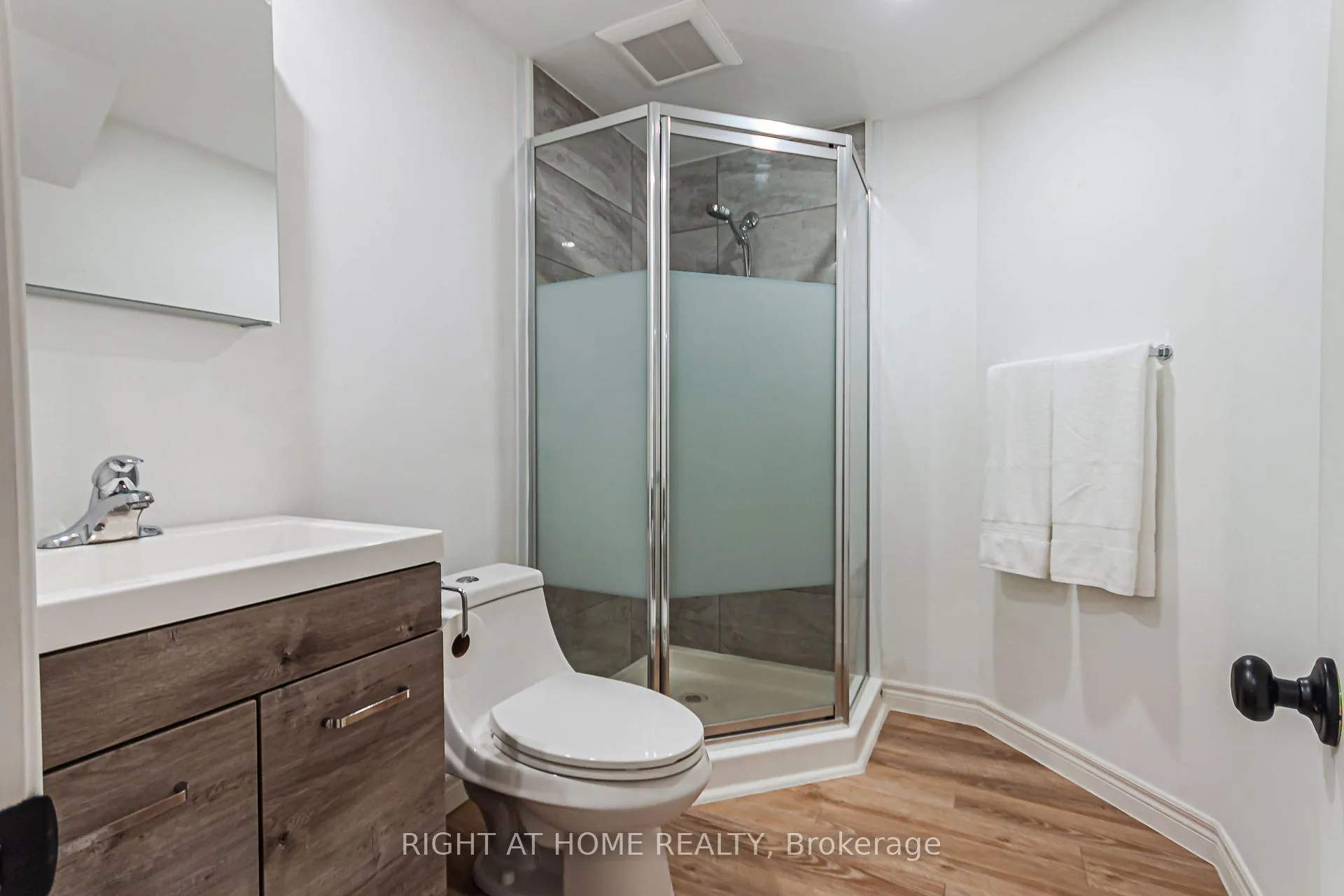 Photo 25 of 709 Regional Rd 13, Uxbridge, Rural Uxbridge — HOMEH