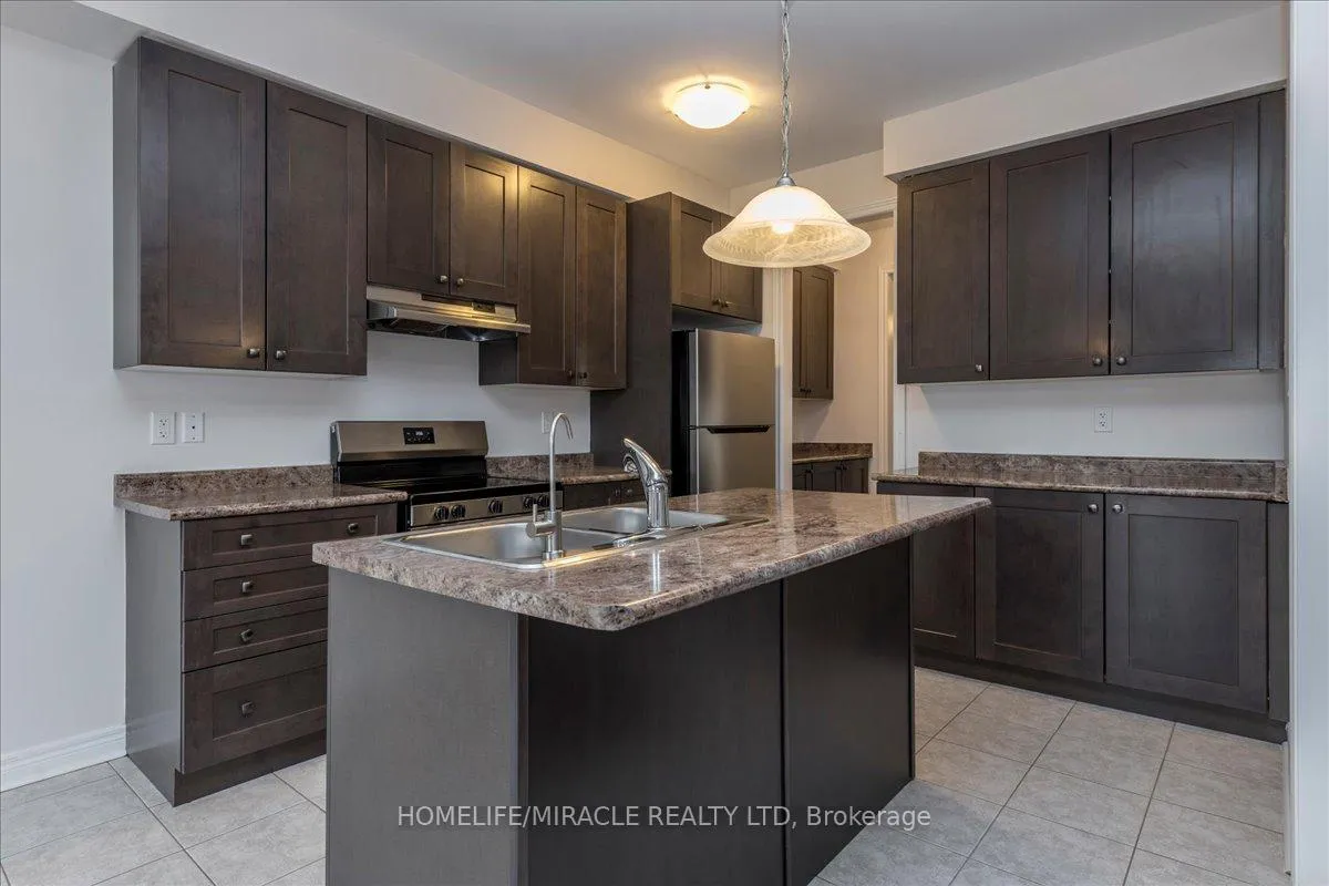 Photo 5 of 73 Sutcliffe Way, New Tecumseth, Alliston — HOMEH