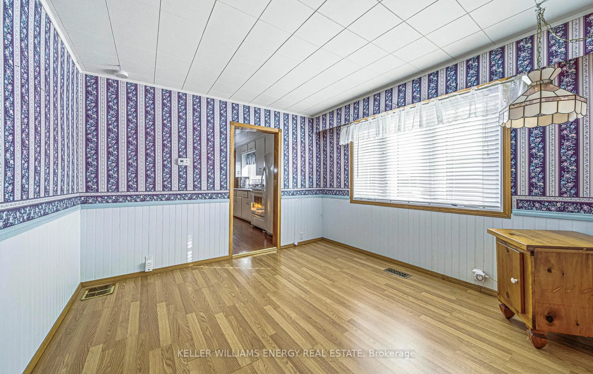 Photo 13 of 449 Cromwell Avenue, Oshawa, Vanier — HOMEH
