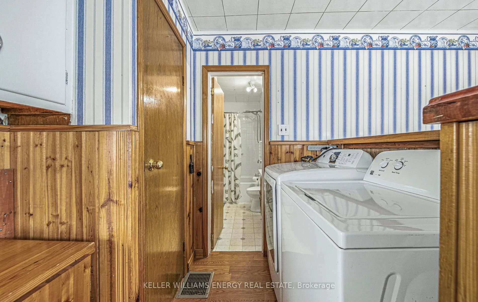 Photo 19 of 449 Cromwell Avenue, Oshawa, Vanier — HOMEH