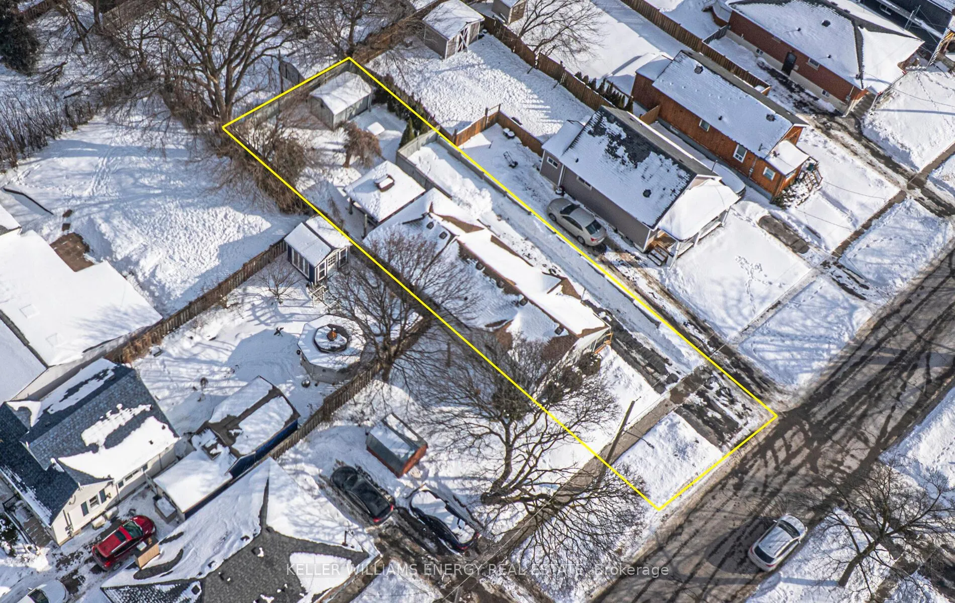 Photo 34 of 449 Cromwell Avenue, Oshawa, Vanier — HOMEH