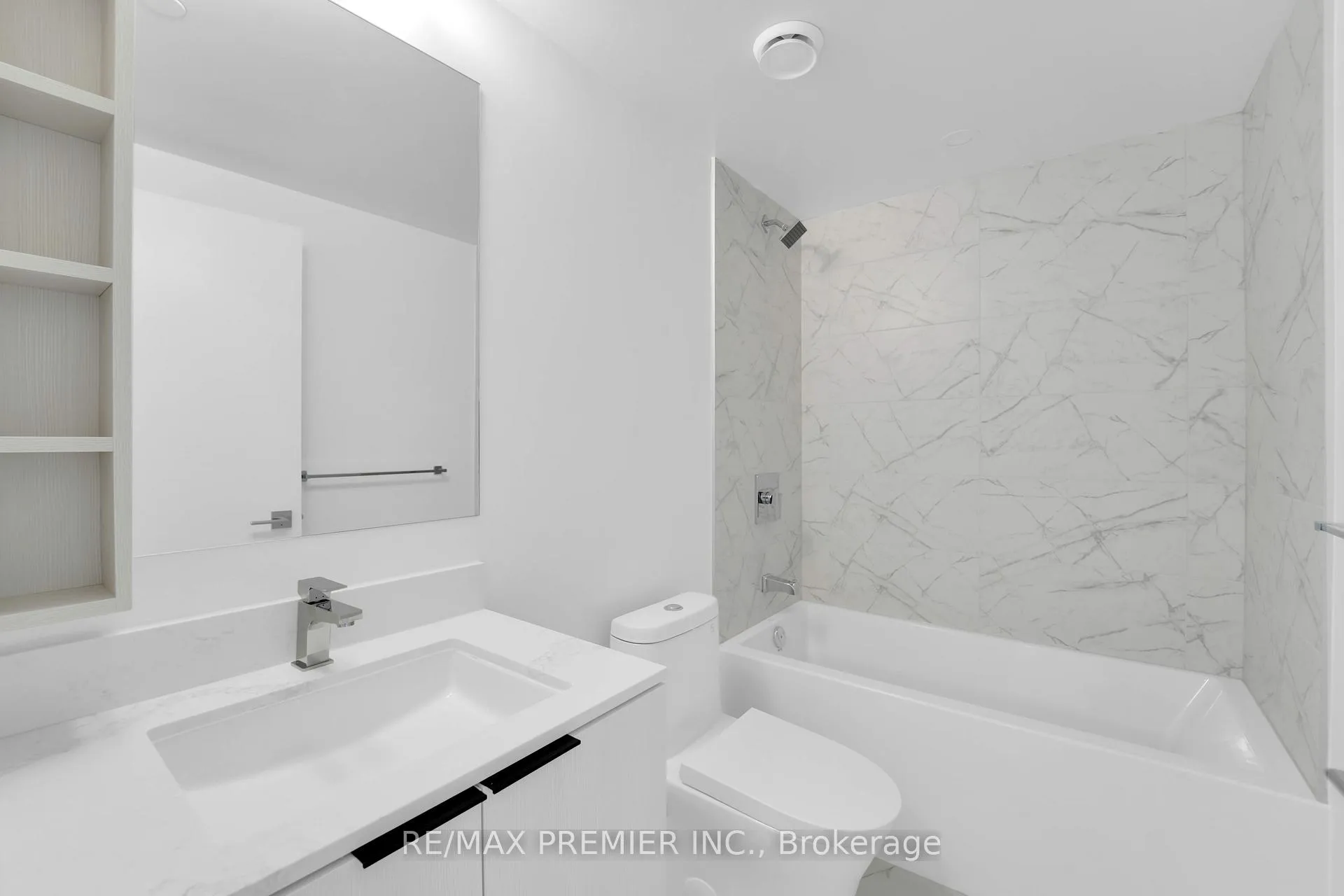 Photo 11 of Unit LPH08, 82 Dalhousie Street, Toronto, Church-Yonge Corridor — HOMEH