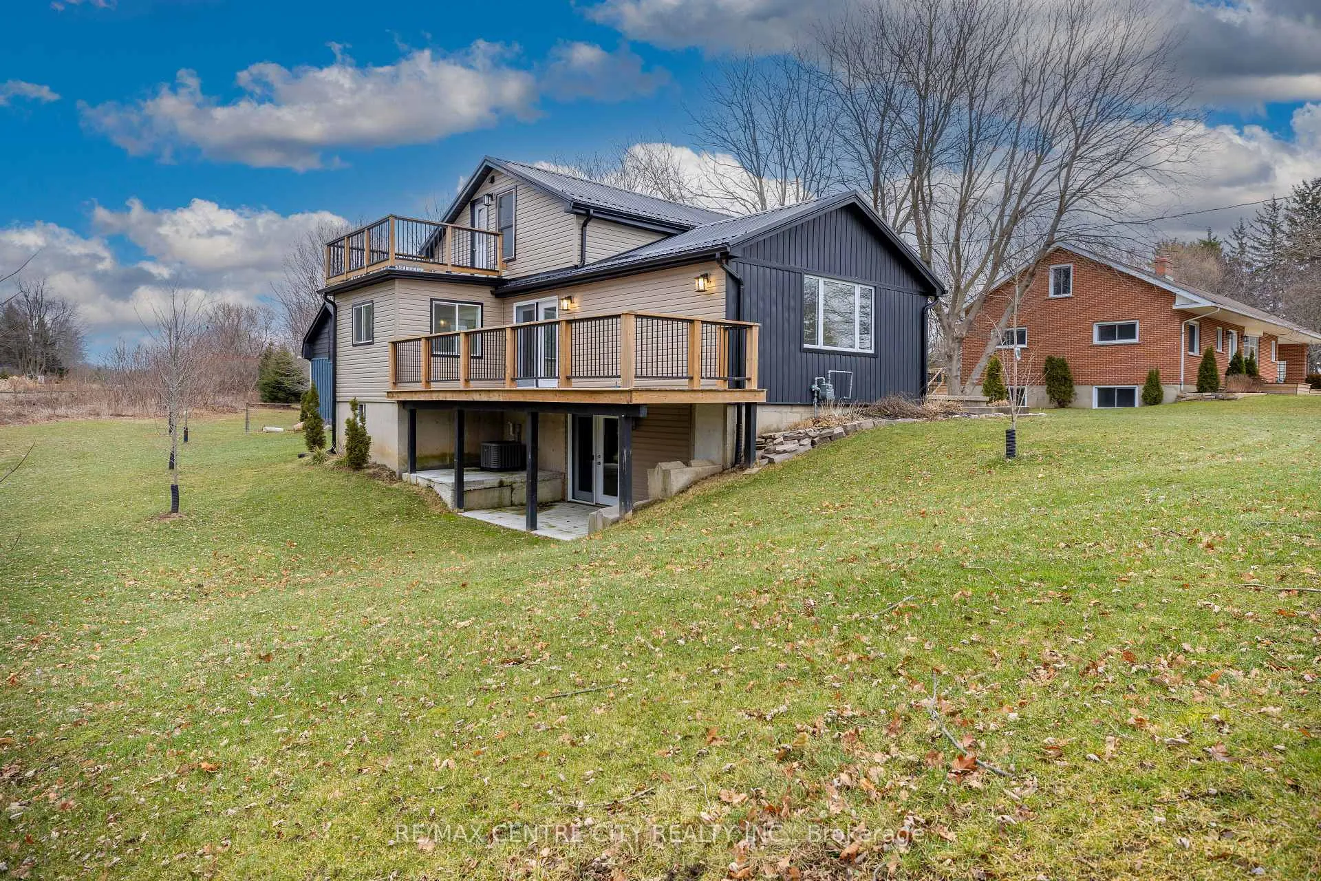 Photo 3 of 42400 John Wise Line, Central Elgin, Rural Central Elgin — HOMEH