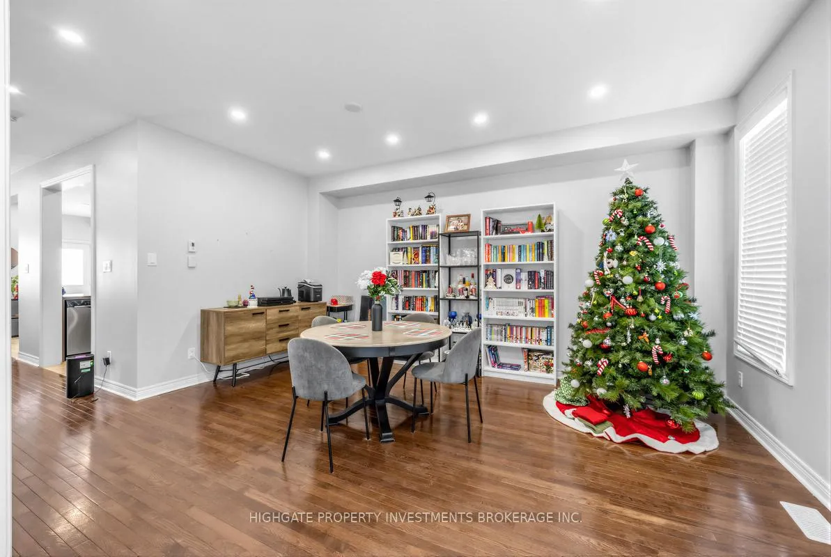 Photo 7 of 2571 Canadian Street, Pickering, Duffin Heights — HOMEH