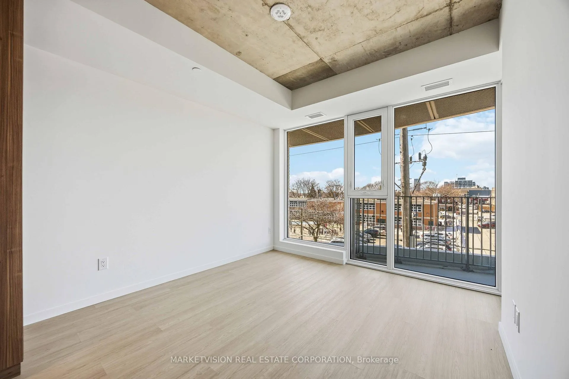 Photo 2 of Unit 310, 689 The Queensway, Etobicoke, Stonegate-Queensway — HOMEH