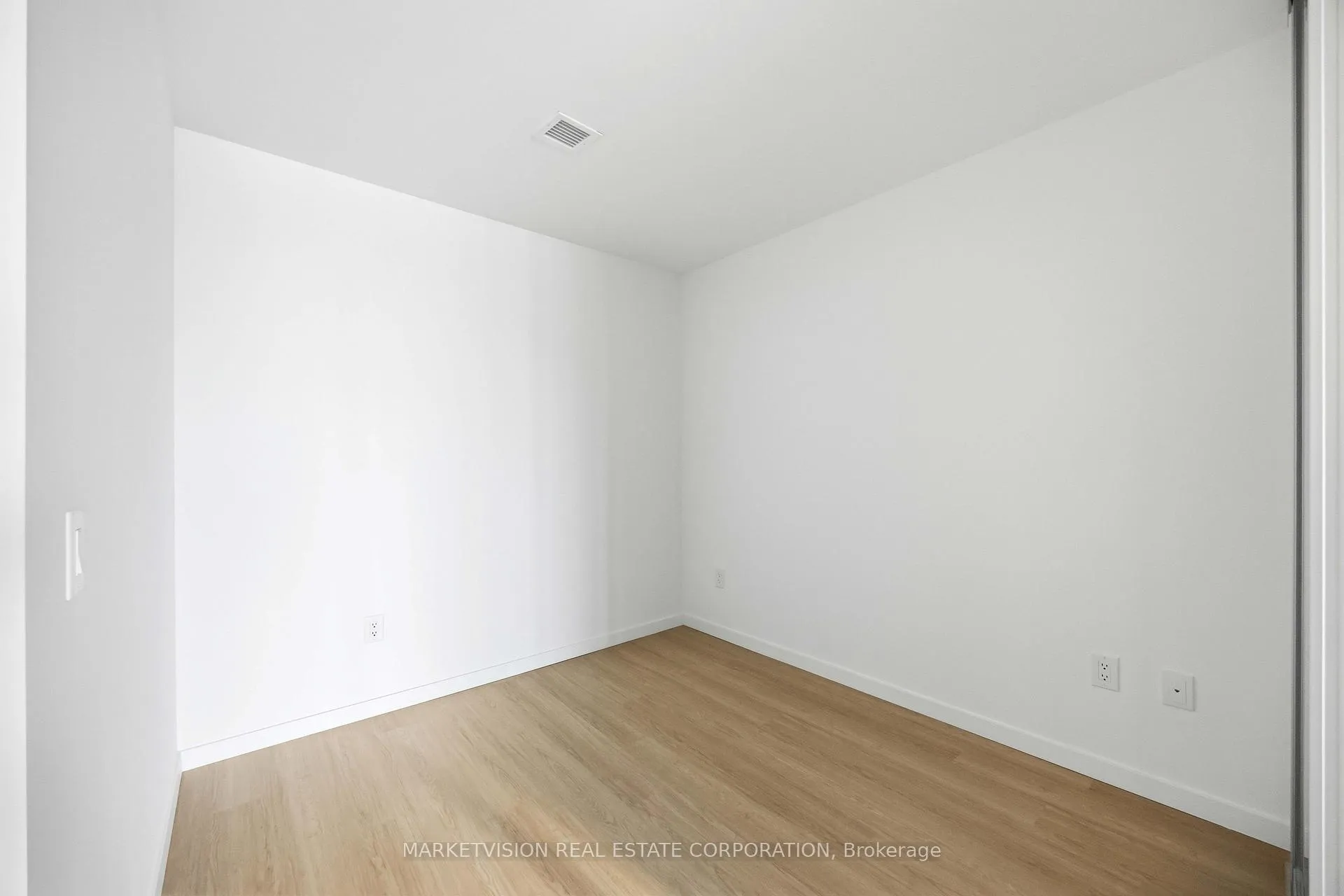 Photo 7 of Unit 310, 689 The Queensway, Etobicoke, Stonegate-Queensway — HOMEH