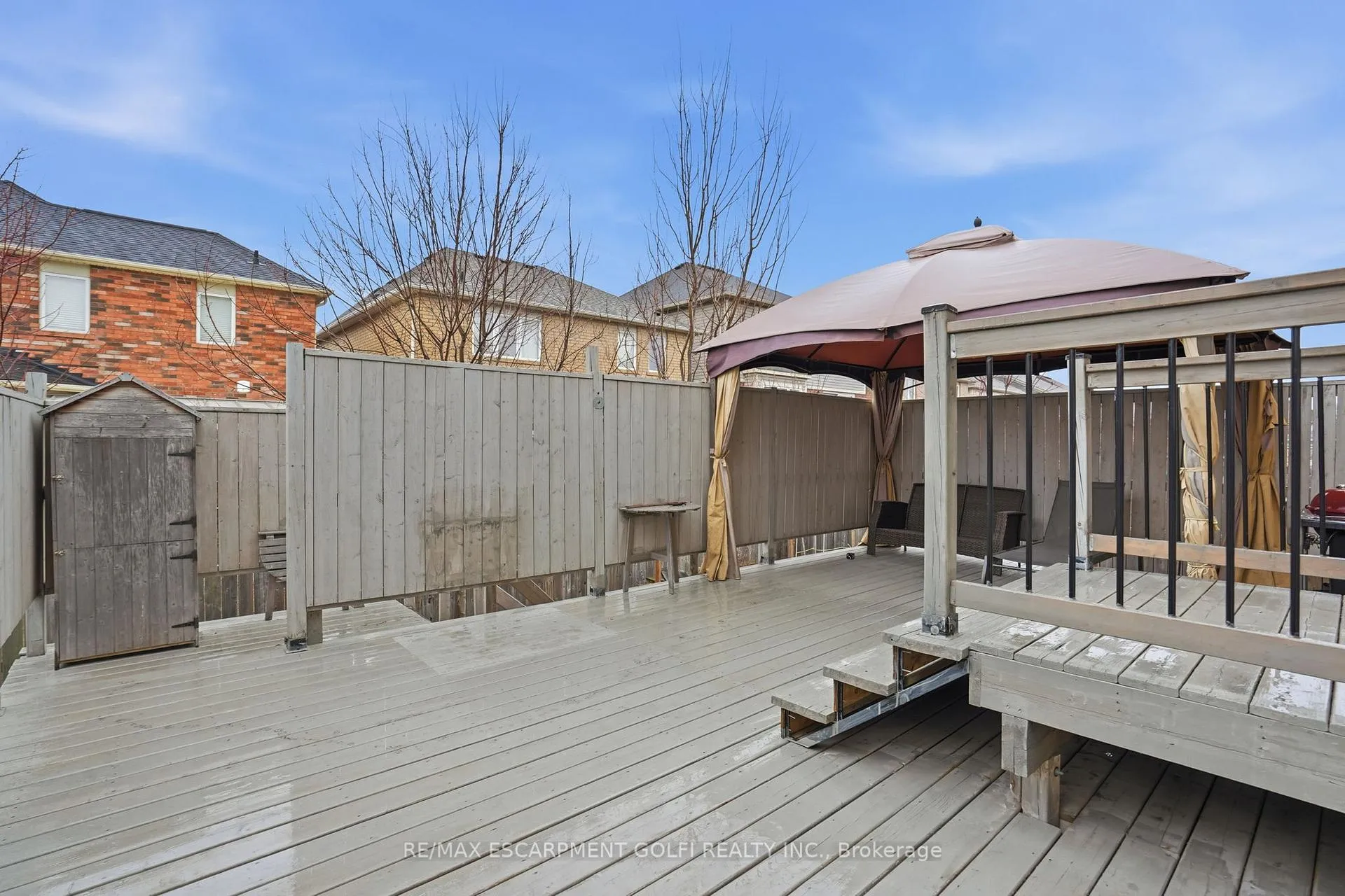 Photo 39 of 241 Montreal Circle, Hamilton, Winona Park — HOMEH