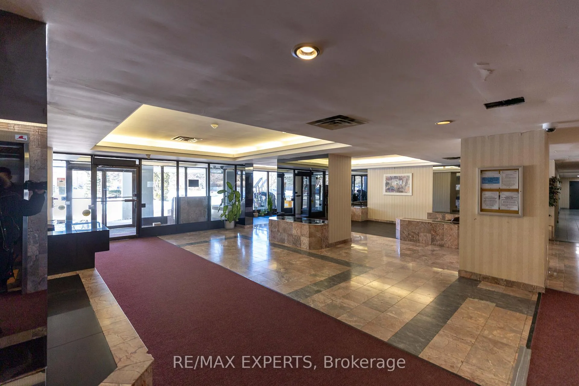Photo 18 of Unit 1708, 3 Rowntree Road, Etobicoke, Mount Olive-Silverstone-Jamestown — HOMEH