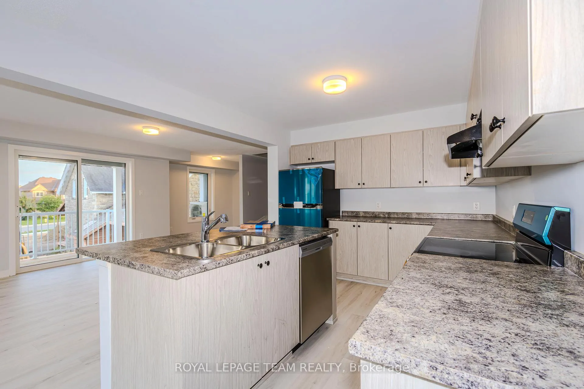 Photo 17 of 753 Kinstead Pvt, Ottawa, Stittsville (North) — HOMEH