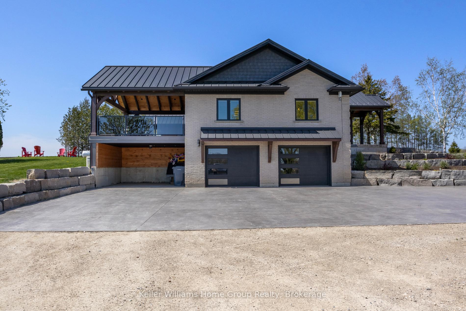 Photo 10 of 6817 Wellington 9 Road, Mapleton, Rural Mapleton — HOMEH