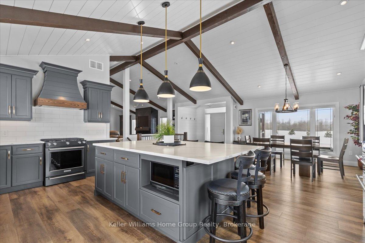 Photo 20 of 6817 Wellington 9 Road, Mapleton, Rural Mapleton — HOMEH