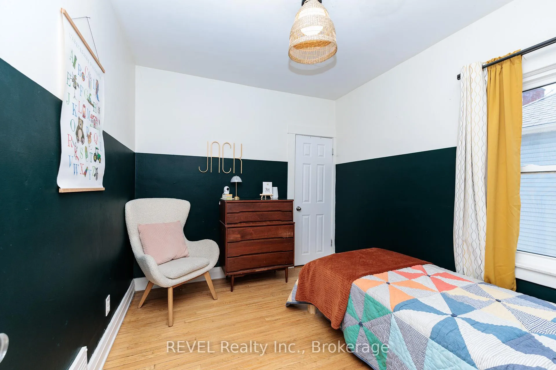 Photo 18 of 165 Main Street, St. Catharines, Port Dalhousie — HOMEH