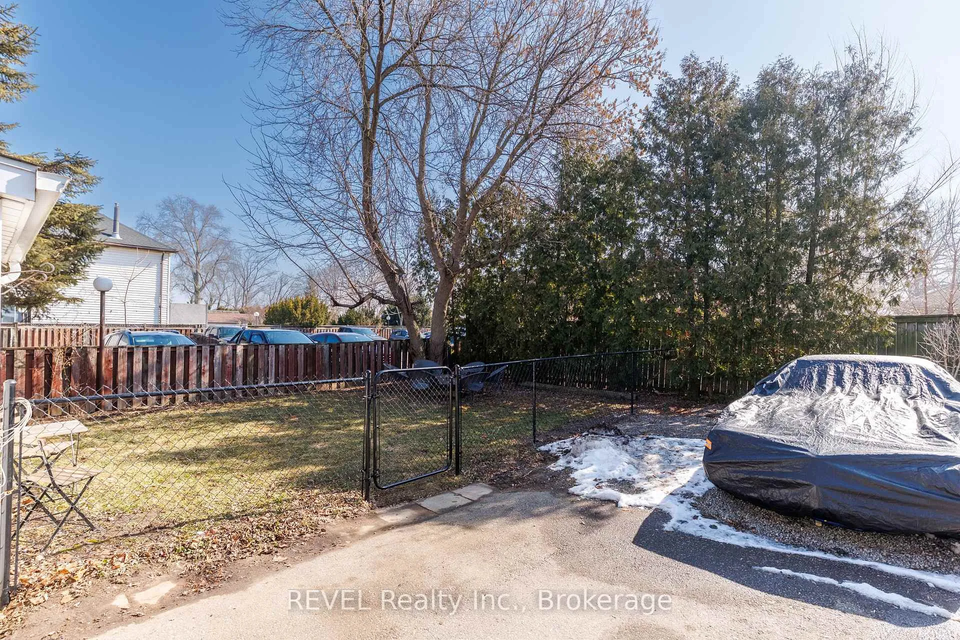 Photo 36 of 165 Main Street, St. Catharines, Port Dalhousie — HOMEH