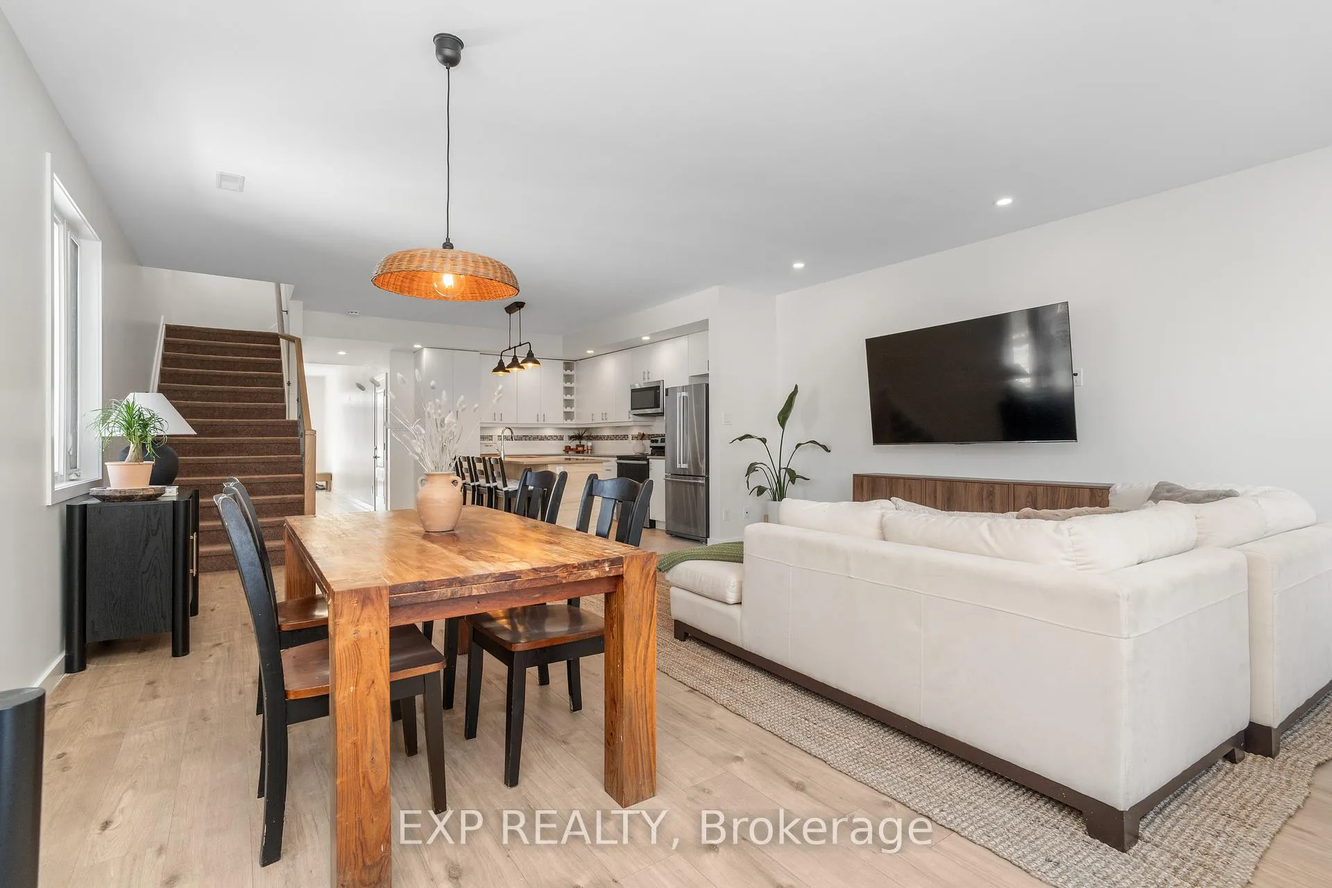 Photo 9 of 503 Cote Street, Ottawa, Overbrook/Castle Heights — HOMEH