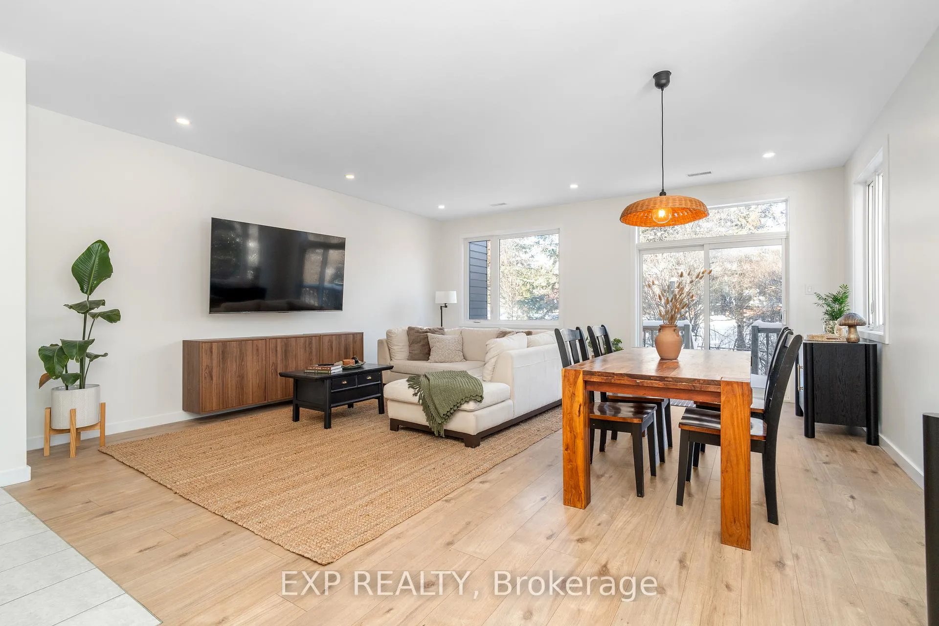 Photo 11 of 503 Cote Street, Ottawa, Overbrook/Castle Heights — HOMEH
