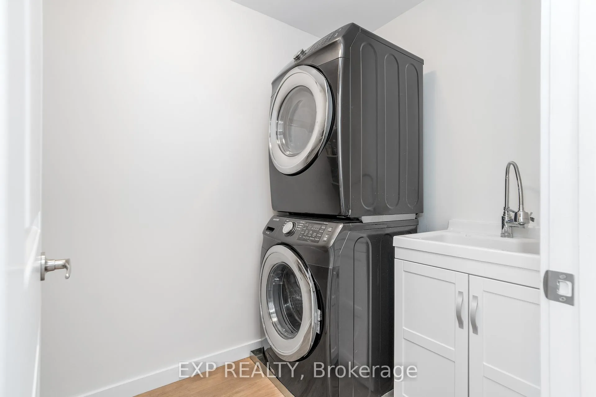 Photo 22 of 503 Cote Street, Ottawa, Overbrook/Castle Heights — HOMEH