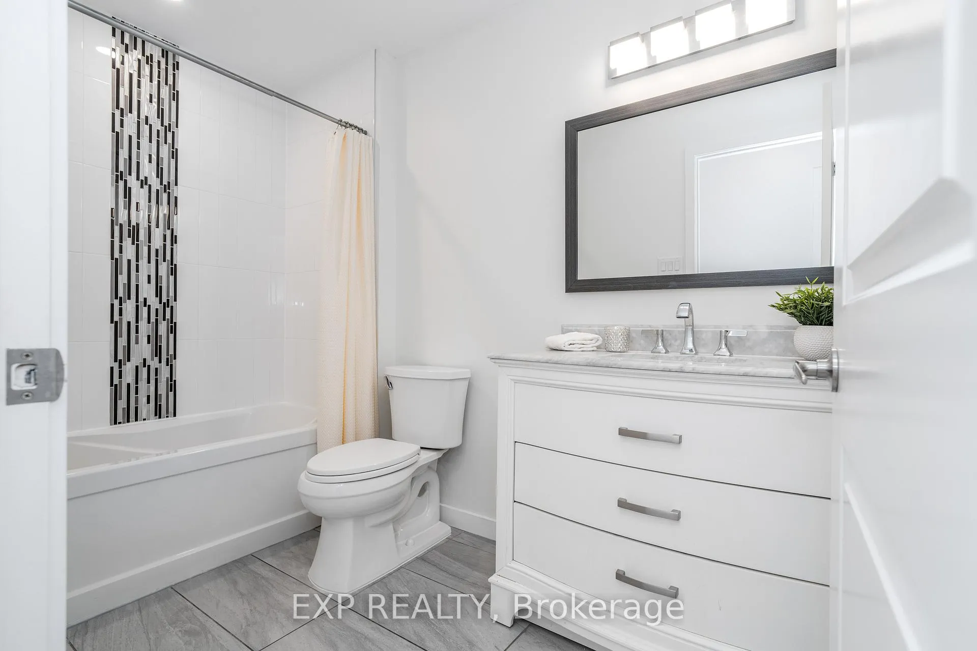 Photo 25 of 503 Cote Street, Ottawa, Overbrook/Castle Heights — HOMEH