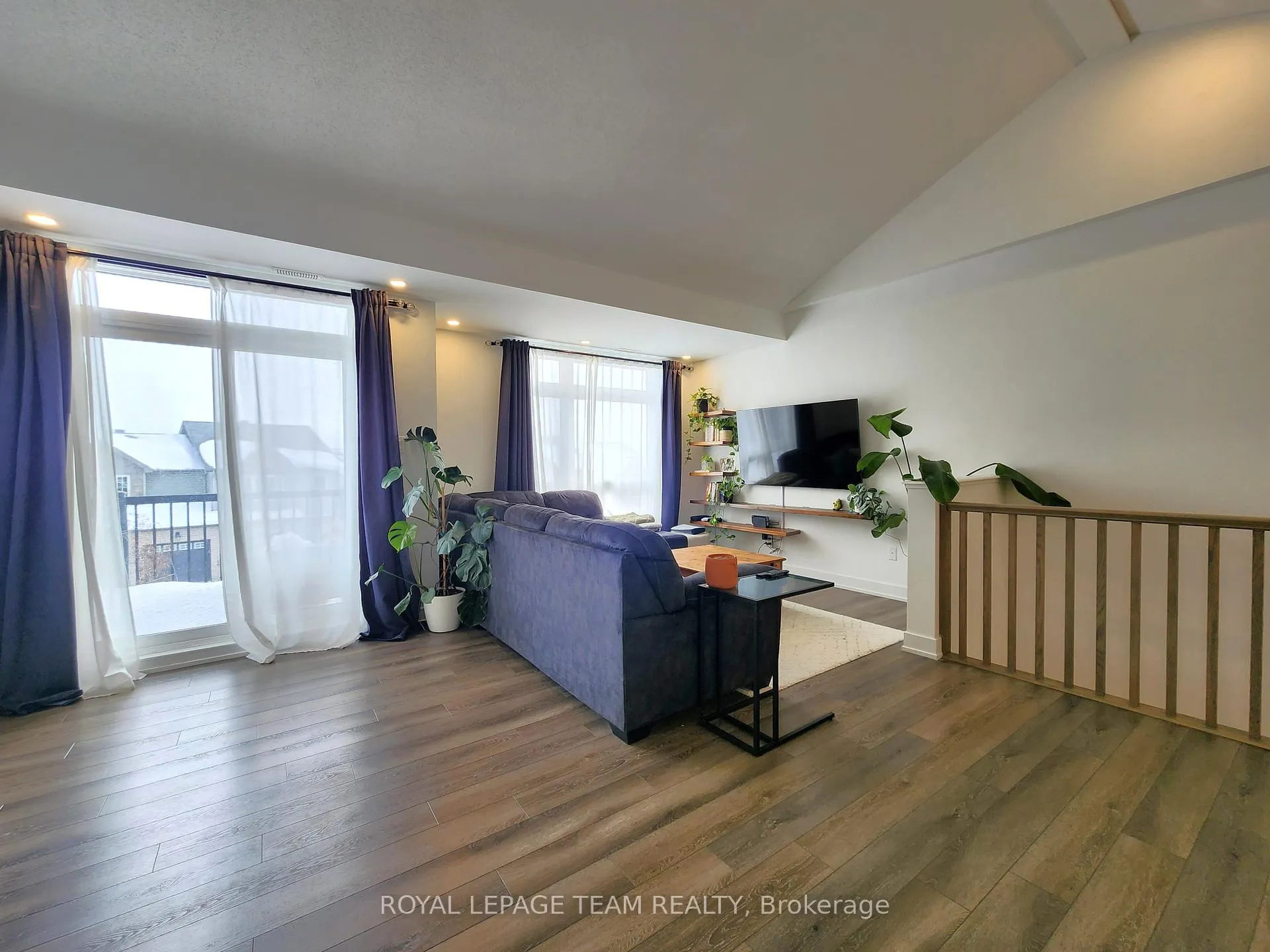 Photo 6 of Unit I, 380 Rolling Meadows Crescent, Ottawa, Mer Bleue/Bradley Estates/Anderson Park — HOMEH