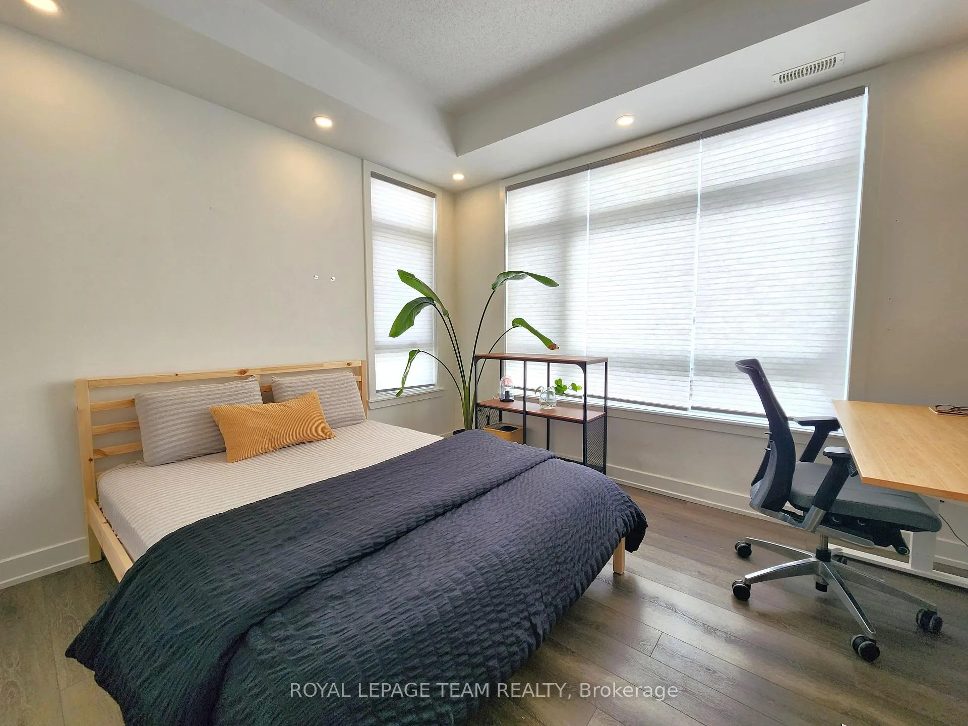 Photo 17 of Unit I, 380 Rolling Meadows Crescent, Ottawa, Mer Bleue/Bradley Estates/Anderson Park — HOMEH