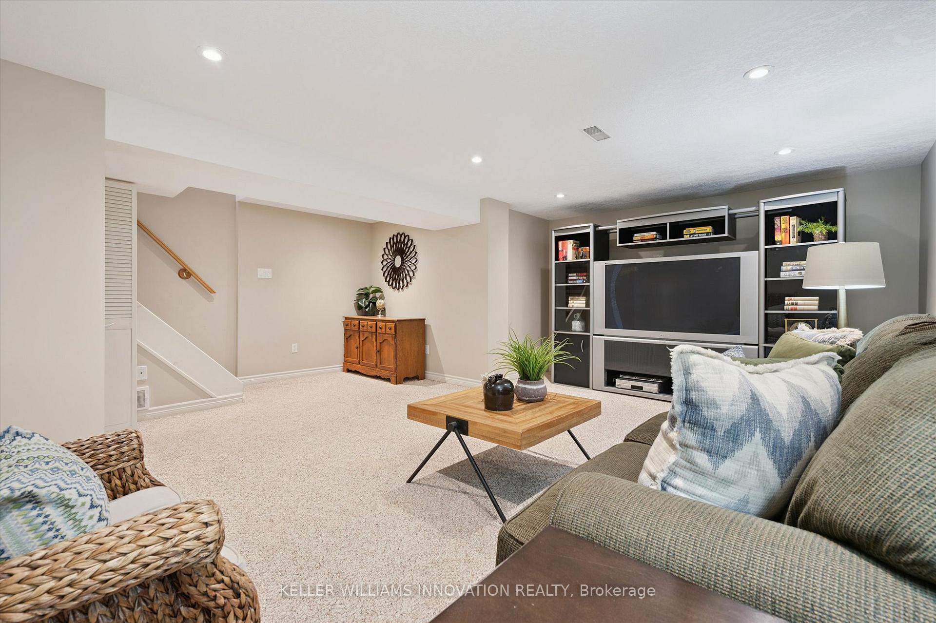 Photo 25 of 153 Forestwood Drive, Kitchener — HOMEH