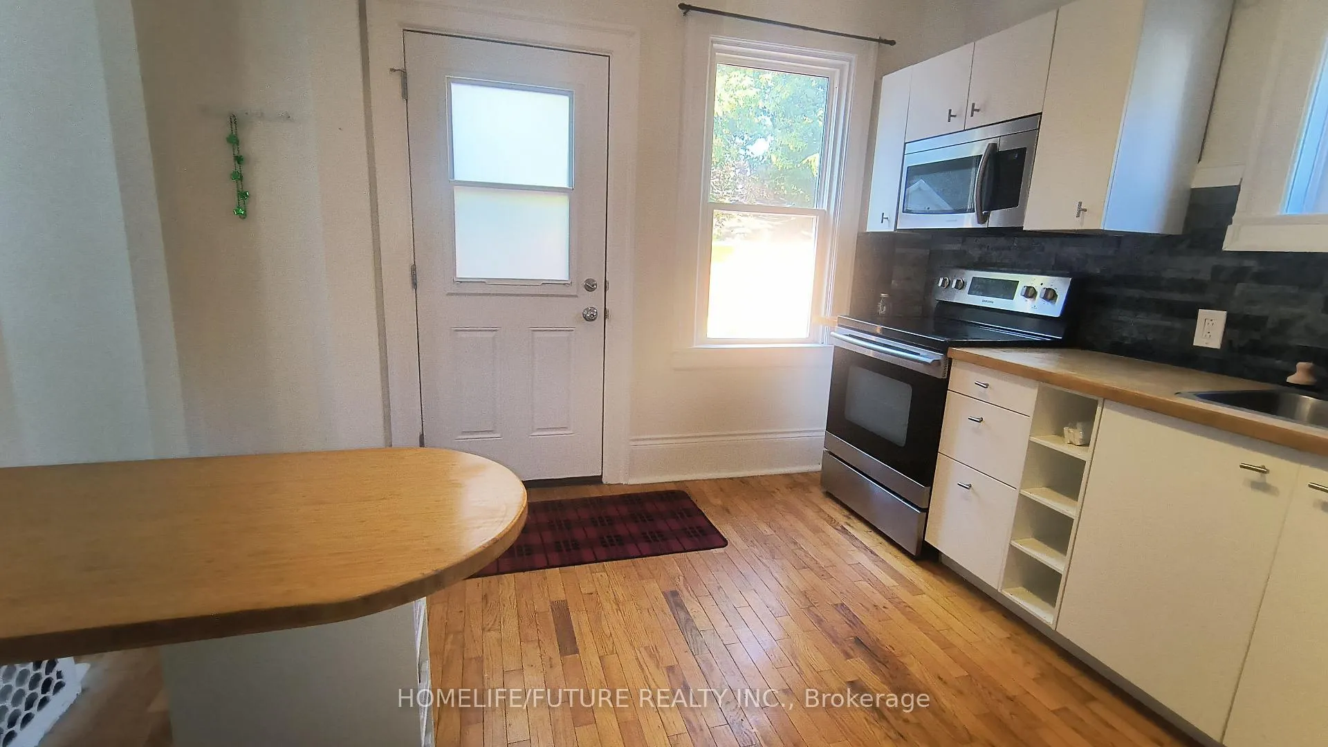 Photo 4 of Unit # 1, 92 Adelaide Avenue, Oshawa, O'Neill — HOMEH